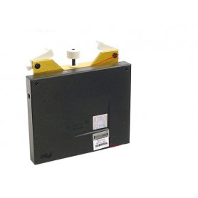 Hewlett Packard Enterprise SP/CQ Processor PIII 800 Xeon PL ML 530 processore 0,8 GHz 0,256 MB L2 Scatola (167121-001)