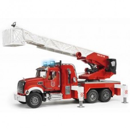 BRUDER MACK Granite fire engine with water pump (2821)