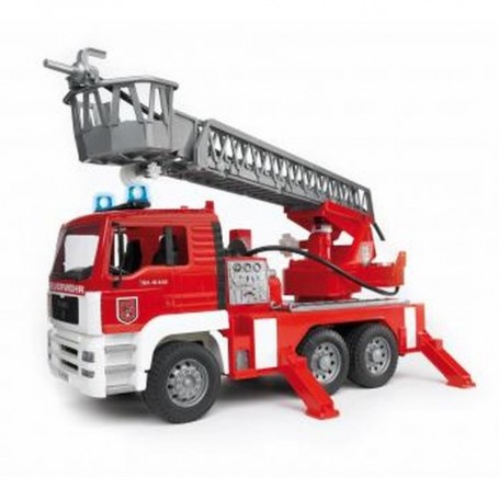 BRUDER MAN Fire engine with selwing ladder (2771)