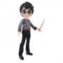 Wizarding World Bambola articolata Harry Potter 20cm, con bacchetta e divisa di Hogwarts - dai 5 anni in su (6061836)