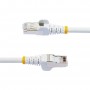 StarTech.com Cavo Ethernet CAT 6a - 2m - Bianco - Cavo di rete LAN Low Smoke Zero Halogen (LSZH) - 10GbE 500MHz 100W PoE++ - Fil