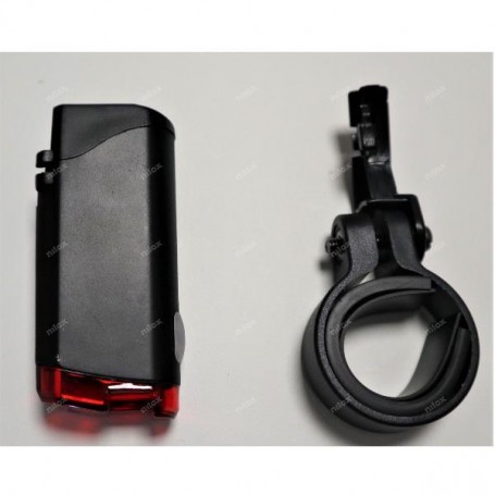 REAR LIGHTS J3 BATTERIES (ZM9SPJ30034)