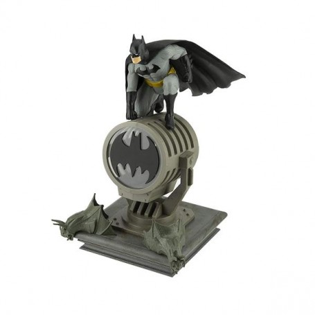 BATMAN FIGURINE LIGHT BDP (PP6376BM)